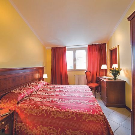 Aparthotel Il Nido Della Rondine Lucca Pokoj fotografie