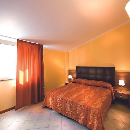 Aparthotel Il Nido Della Rondine Lucca Pokoj fotografie
