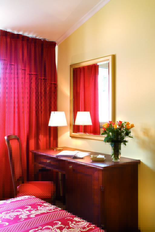 Aparthotel Il Nido Della Rondine Lucca Pokoj fotografie