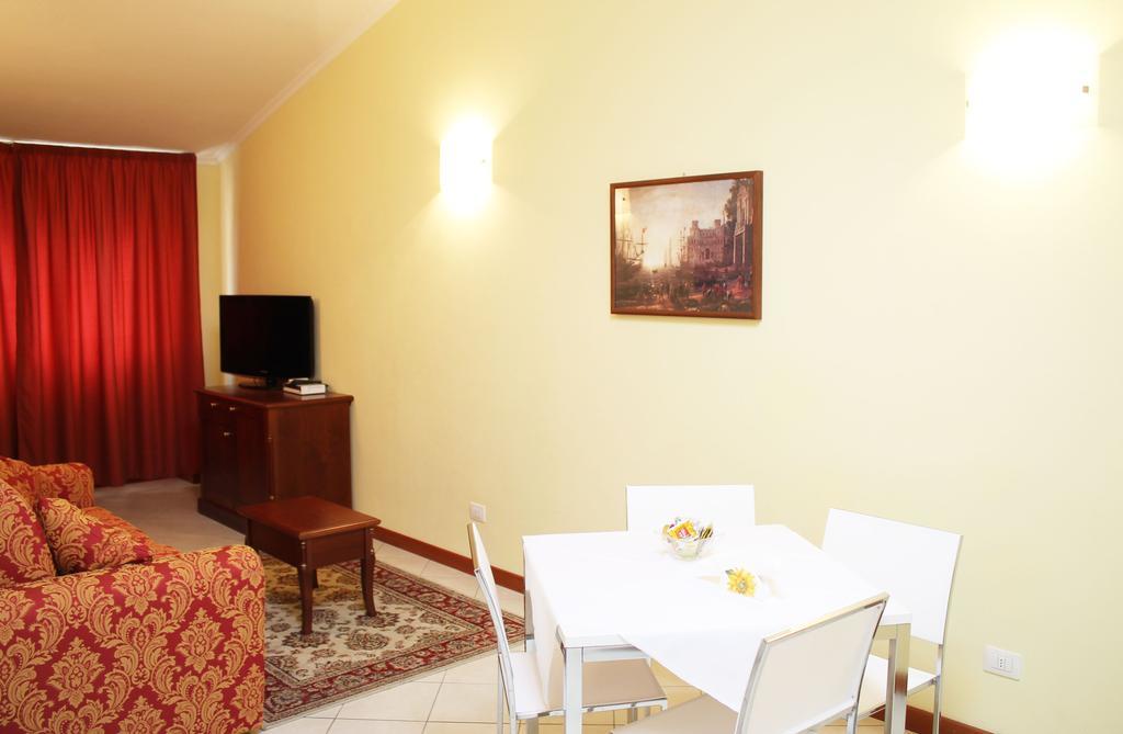 Aparthotel Il Nido Della Rondine Lucca Pokoj fotografie